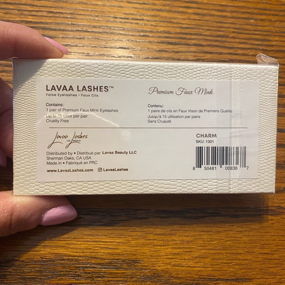 Lash Bundle - Picture 12 of 16